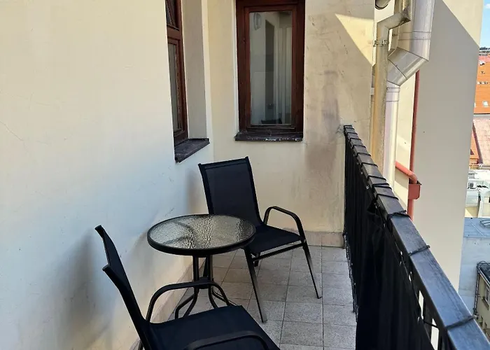 Appartamento Cool Duplex With Terrace Near Florenc *
